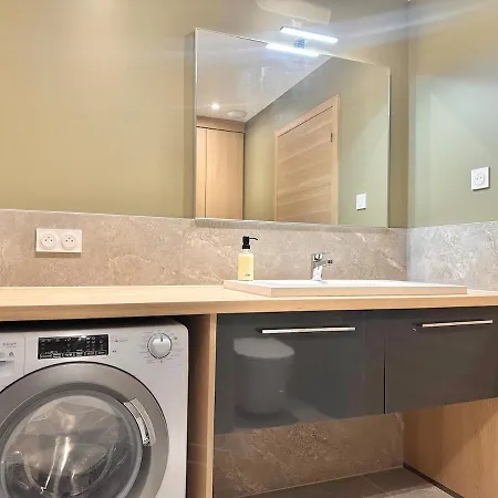 Apartmán L'ecrin De Verdure - Calme - Parking Prive - - Neuf